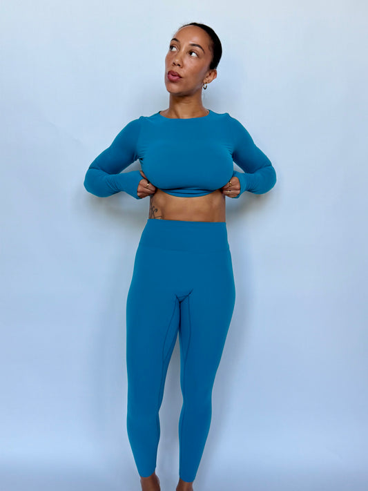 The Chelsea ACTIVE Long-sleeve