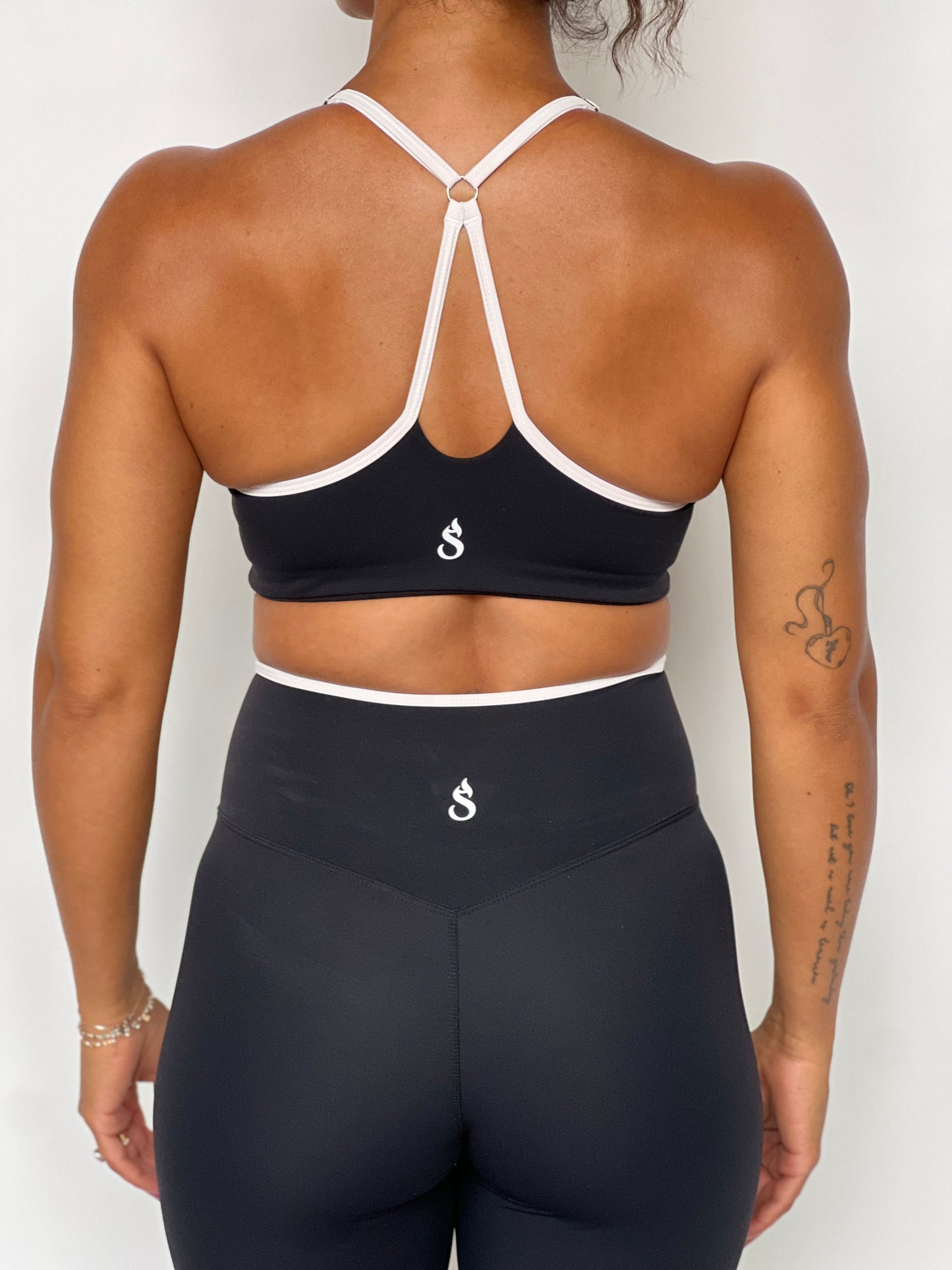 The Lindsey SPORTS Bra