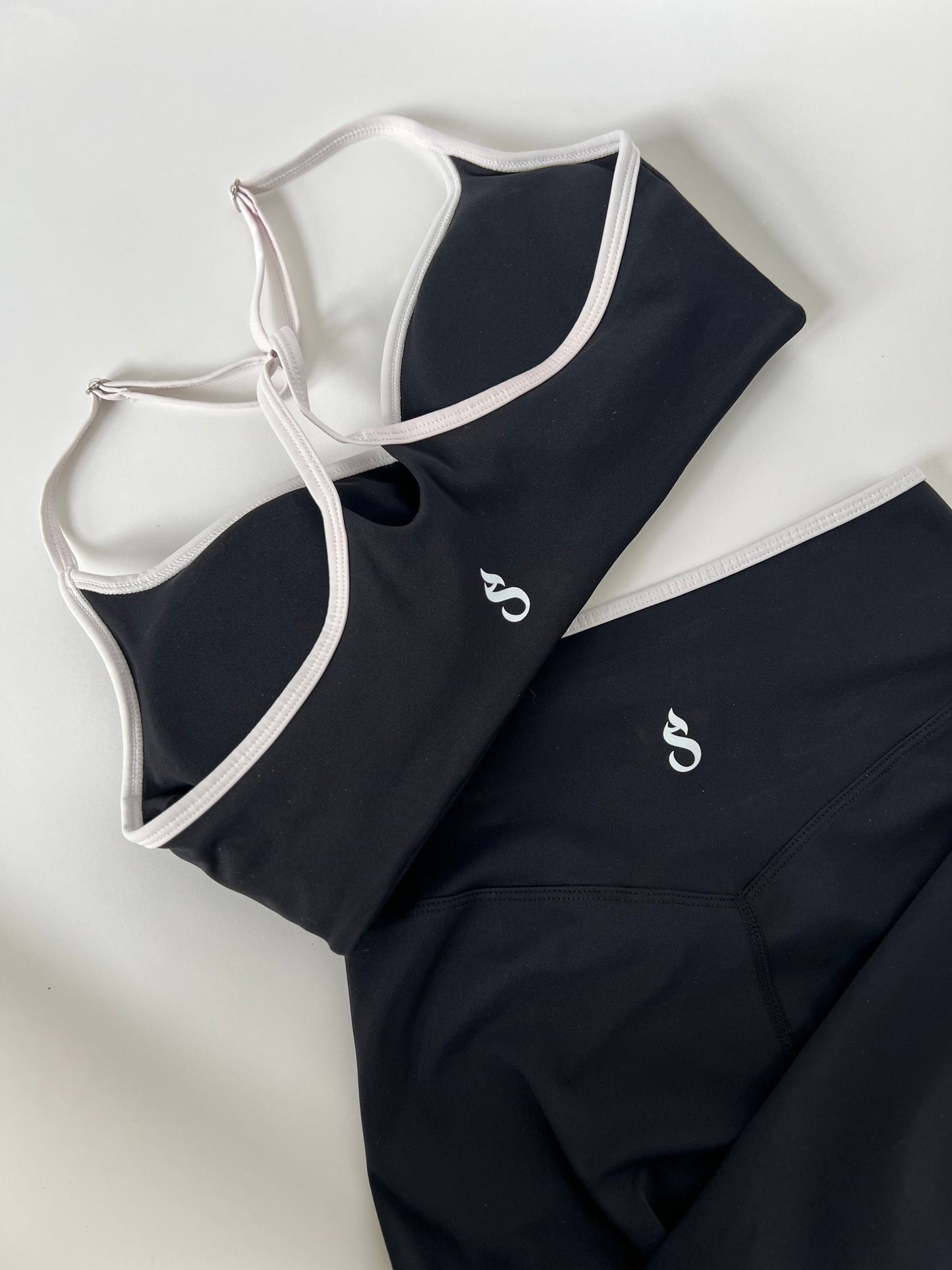 The Lindsey SPORTS Bra