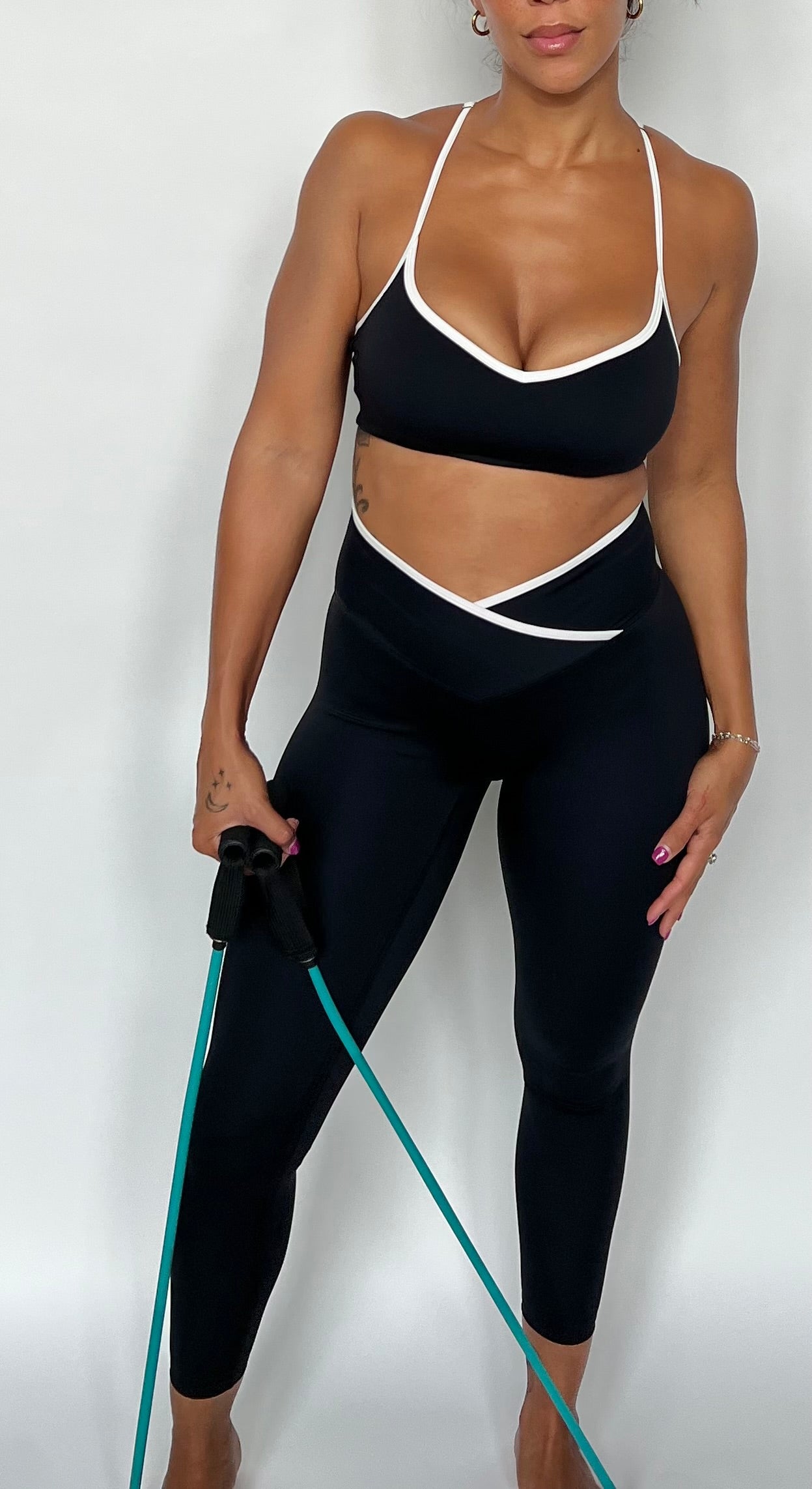 The Lindsey ACTIVE Leggings